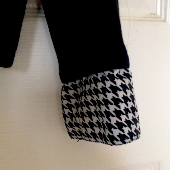 Fooler blouse black and white - Picture 2 of 3